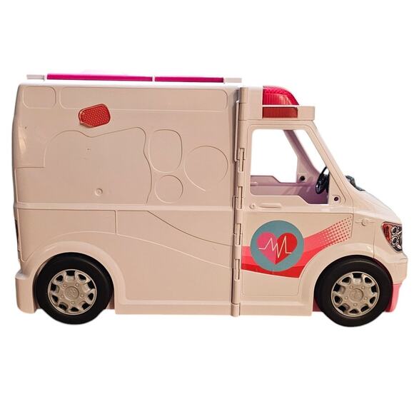Mattel Barbie Care Clinic 2-in-1 Ambulance & Hospital Playset W/ Lights & Sounds - Picture 3 of 15